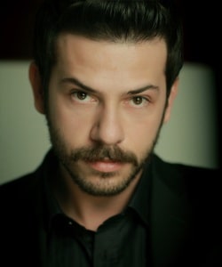 Ahmet Tansu Taşanlar