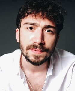 Onur Özer