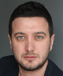 Onur Büyüktopçu