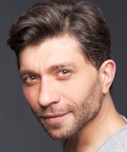 Özgür Emre Yıldırım