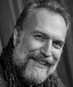 Yaşar Aydınlıoğlu