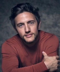 Yılmaz Adam Bayraktar