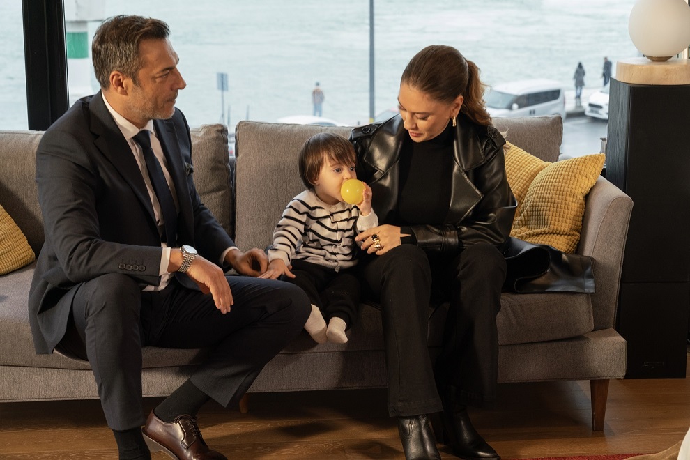 Kızılcık Şerbeti özeti