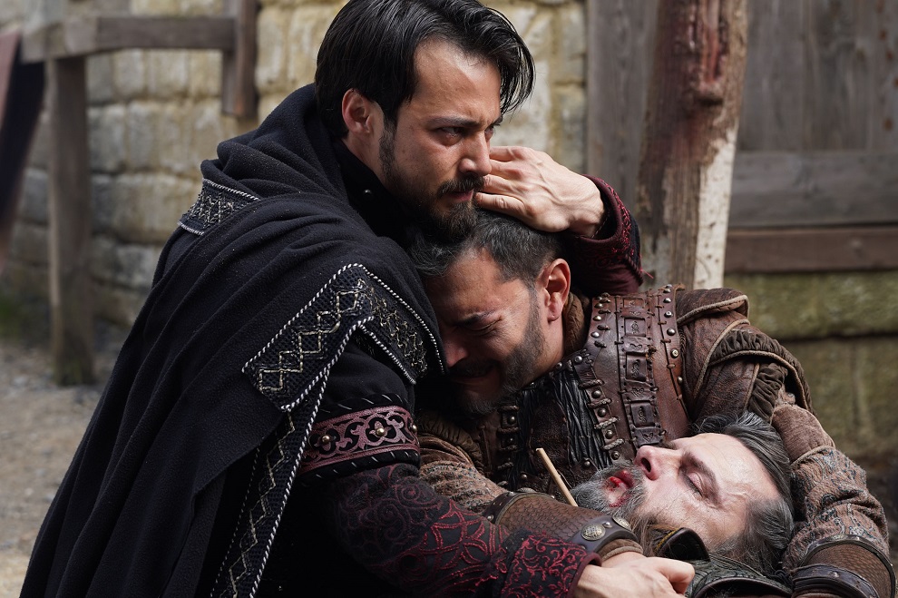 Kuruluş Orhan fotoğrafları