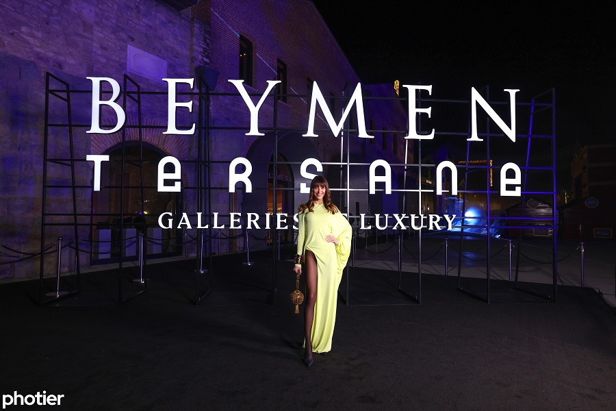 Hilal Altınbilek, Dilan Çiçek Deniz ve Kubilay Aka bir etkinlikte bir araya geldi