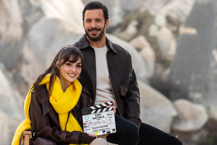 Aşkı Hatırla'nın teaser afişi yayınlandı Aşkı Hatırla'nın teaser afişi yayınlandı