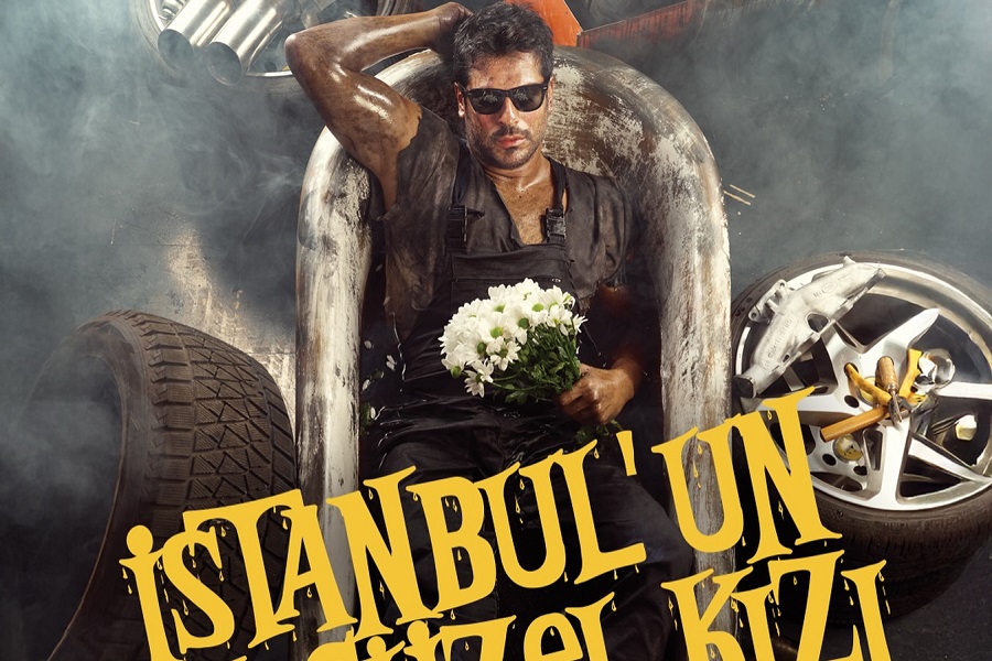 Burak Özçivit sahne yolculuğunu Anadolu’dan başlatıyor