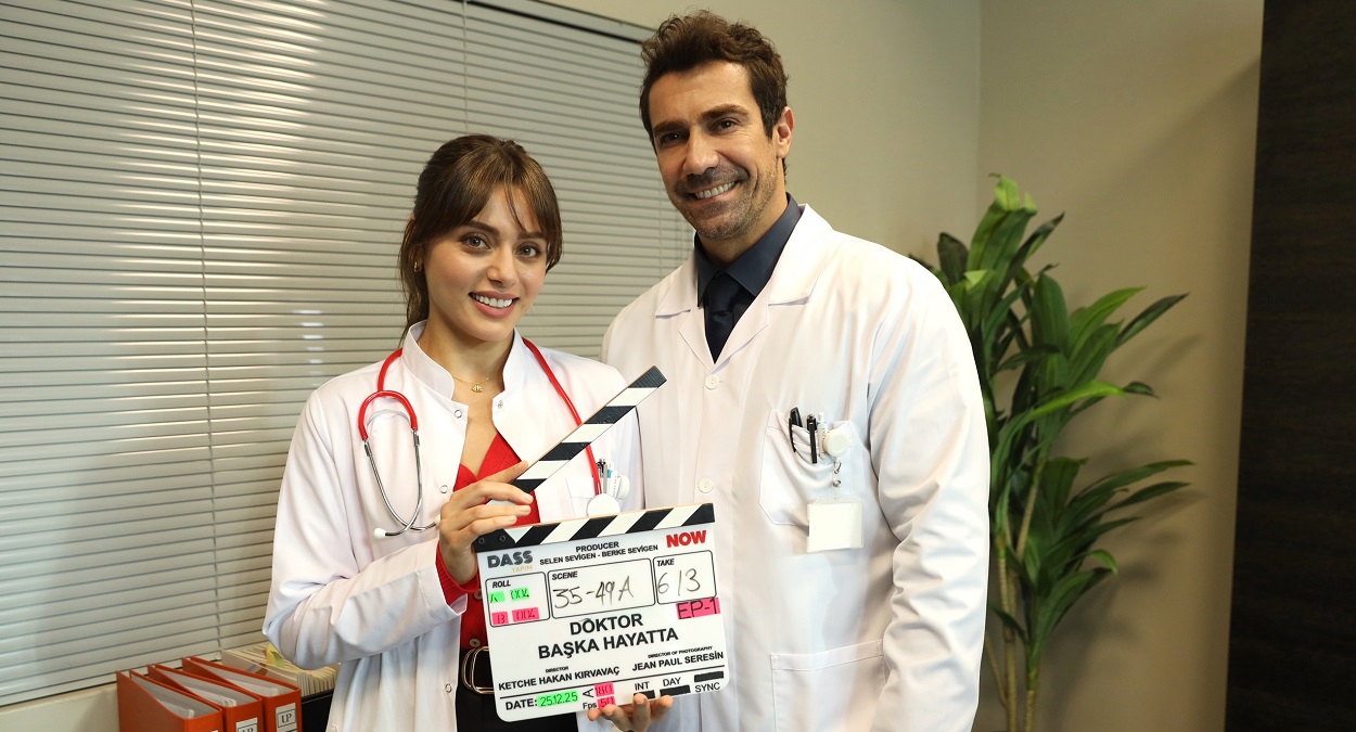 Doktor: Başka Hayatta setinden ilk kareler yayınlandı