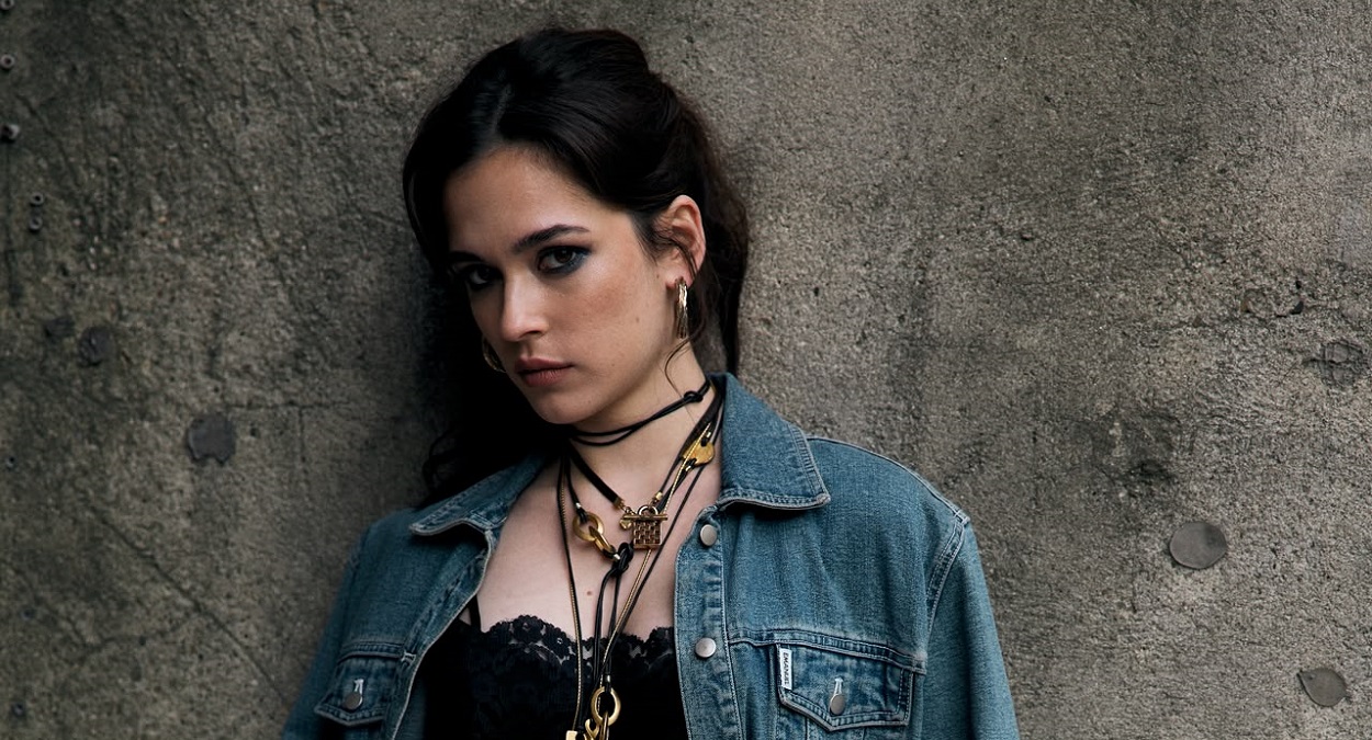 Helin Elveren, Daha 17'yi ve karakteri Deniz'i anlattı 