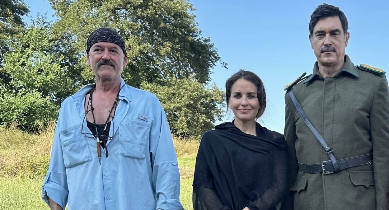 Aslı Tandoğan ve Burak Hakkı 'Mahi – Kara Fatma'yı anlattı 