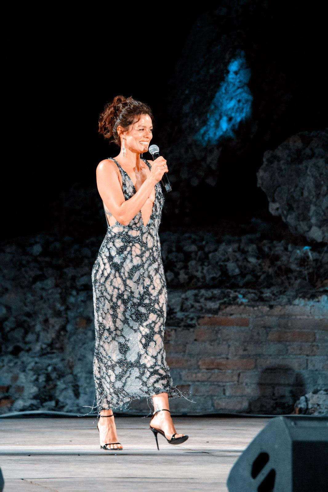 &Ouml;zge &Ouml;zpirin&ccedil;ci