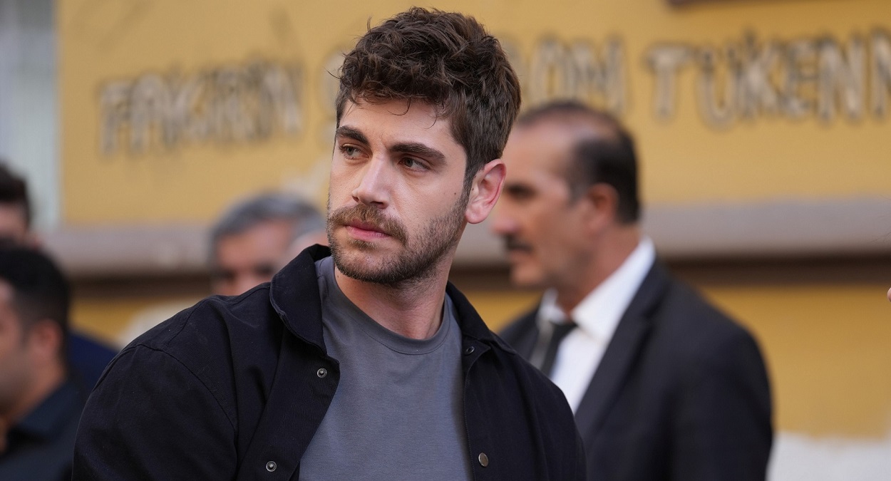 Emre Bey, Rüya Gibi ile ekrana dönüyor