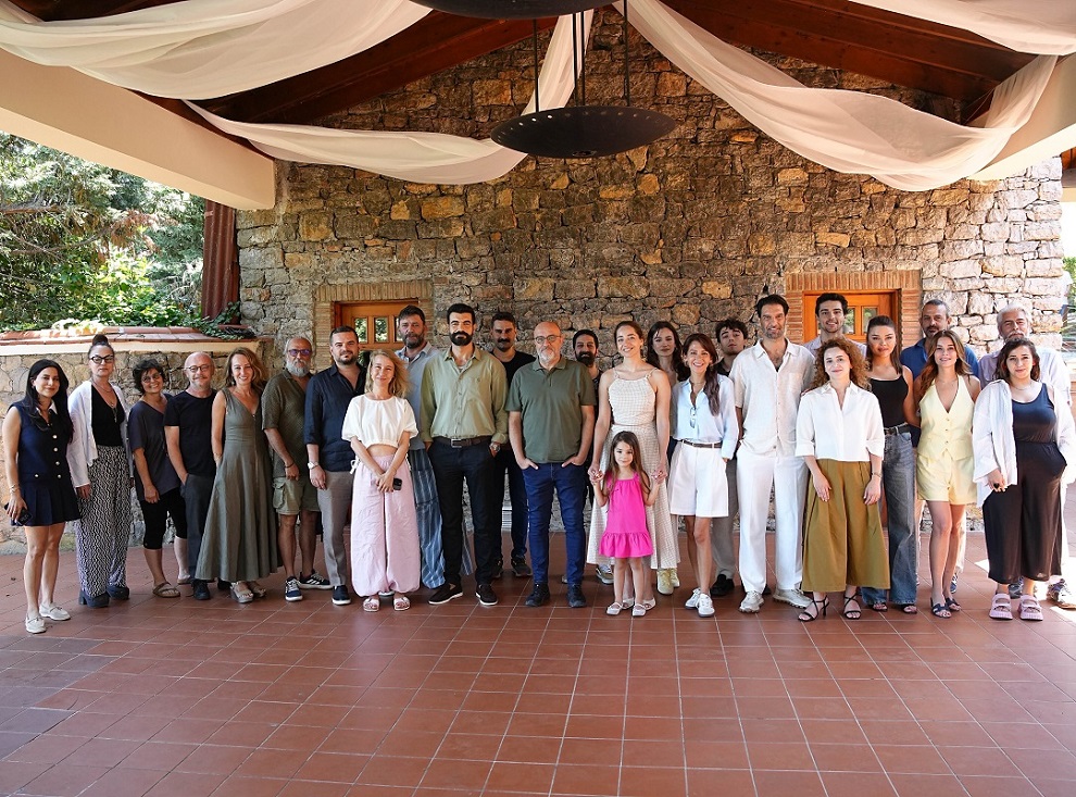 Sevdan Bir Ateş