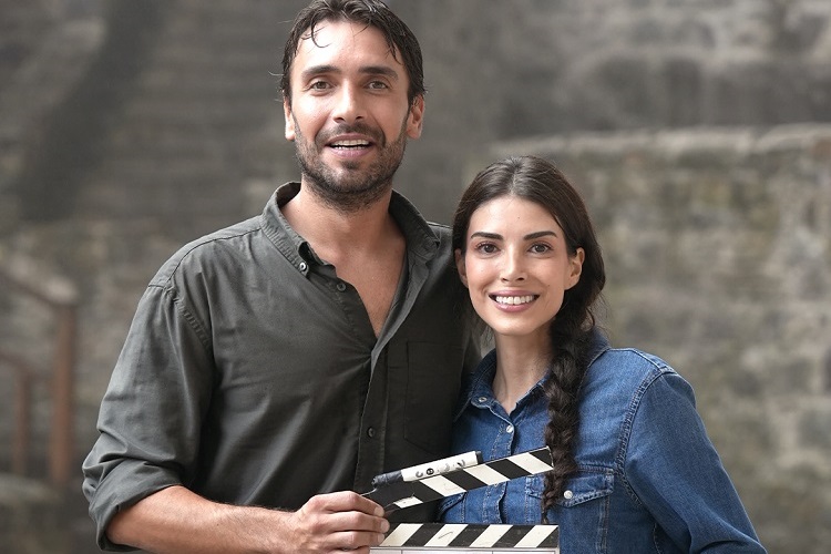 Taşacak Bu Deniz: On Soru On Cevap