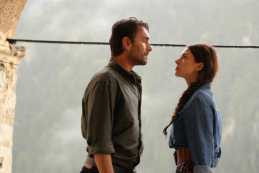 Taşacak Bu Deniz: On Soru On Cevap